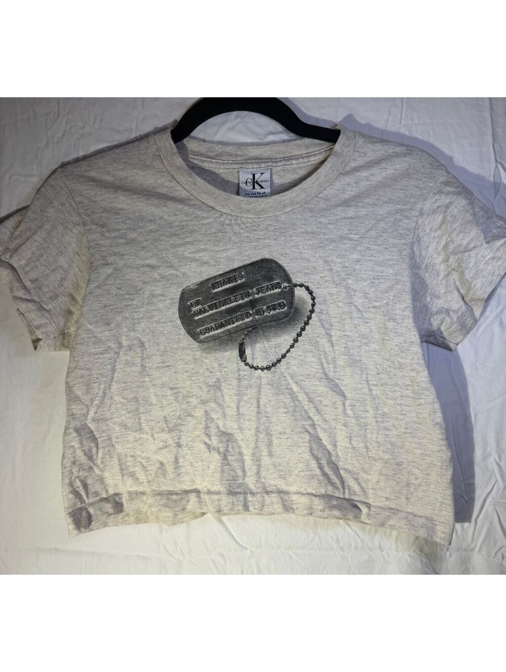 Vintage Y2K Calvin Klein Jeans Cropped T-Shirt One Size Gray Dog Tag Graphic USA